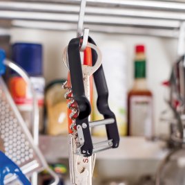 rex vegetable peeler black